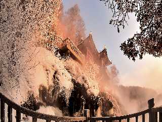 La cascade Rimyongsu