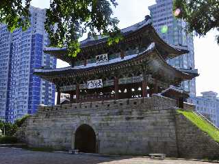 La porte Taedong