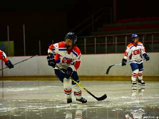 La patinoire couverte pour hockey sur glace de la ville de Samjiyon