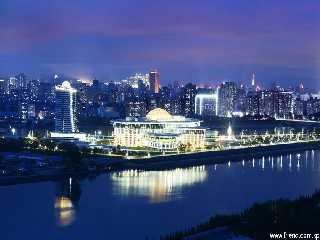 Le panorama nocturne de Pyongyang