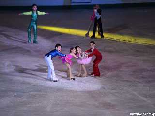 Les gosses sur la patinoire